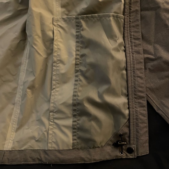 The North Face Dryvent Rain Jacket - Picture 3 of 7
